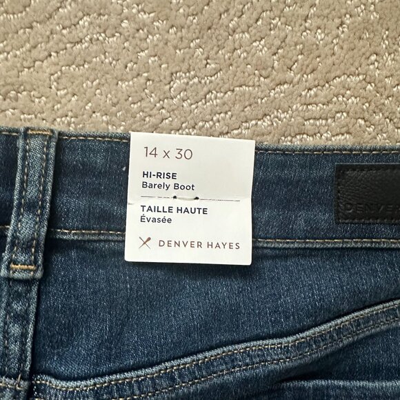 Denver Hayes Hi-Rise Barely Boot Jeans (14 x 30) - Picture 7 of 8